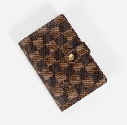 Louis VUITTON
Portefeuille modèle Viennois...