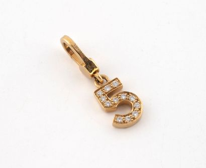 CHANEL Paris
Pendentif ou charm's n°5 en...