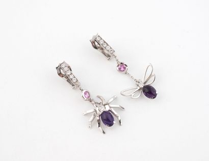 CHAUMET Paris
Paire de pendants d'oreilles...