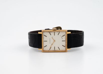 TISSOT
Men's wristwatch.
Rectangular case...
