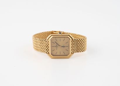 BAUME ET MERCIER
Ladies' wristwatch in yellow...
