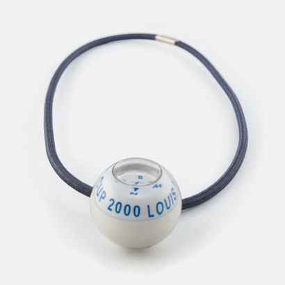 Louis VUITTON, Cup 2000
Pendentif boussole...