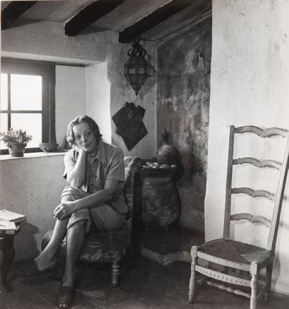 Willy MAYWALD (1907-1985)
Unidentified woman...