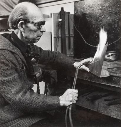Willy MAYWALD (1907-1985)
Antoine Pevsner,...