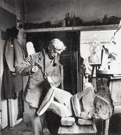 Willy MAYWALD (1907-1985)
Zadkine carving...