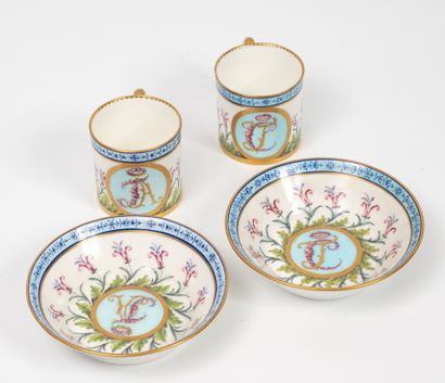 SEVRES
Paire de gobelets litron et leurs...
