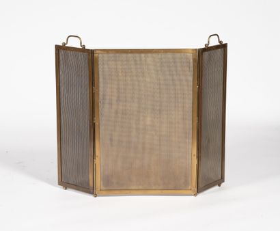 Fireplace set including two three-leaf fire...