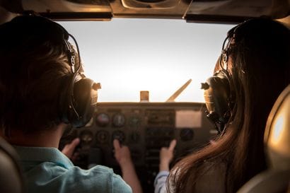 Vol d'Initiation au pilotage avec un instructeur...