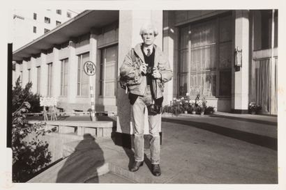 Christopher MAKOS (1948) 
Andy Warhol in...