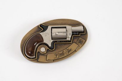Two revolvers :
- GERMANY, ROHM
Unr, blank...