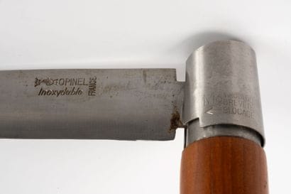 FRANCE, OPINEL n° 13
Large steel folding...