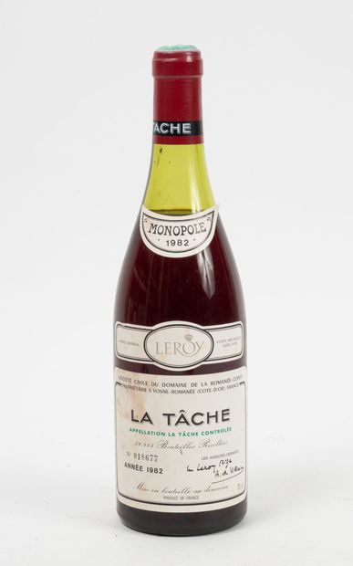LA TACHE
1 bouteille, 1982.
Domaine de la...