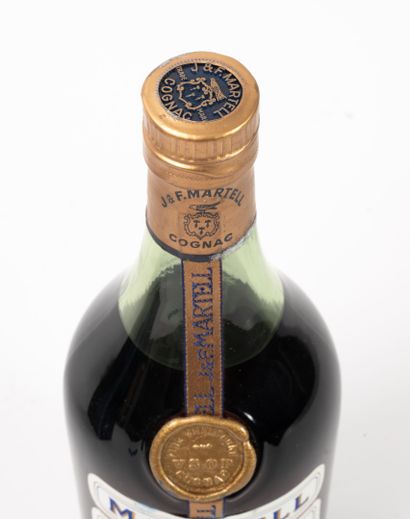MARTELL
1 bouteille de Cognac.
Médaillon...