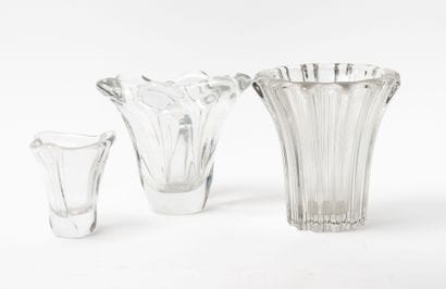 DAUM FRANCE
Deux vases de forme libre.
En...