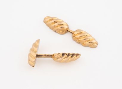 Paire de boutons de manchette en or jaune...