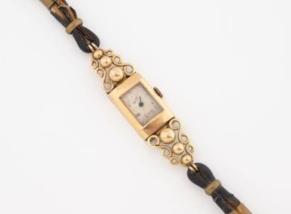 Ladies' wristwatch in yellow gold (750),...