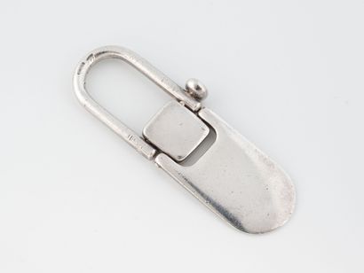 Mobile silver keyring (min.800). 
Total weight:...