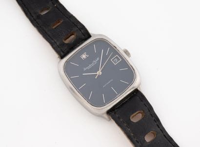 IWC
Men's wristwatch in steel, cushion case.
Blue...