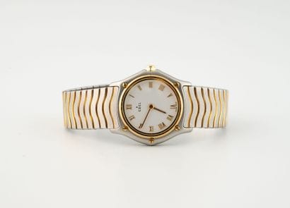 EBEL
Ladies' watch in yellow gold (750) and...