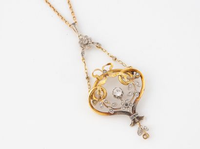 Collier pendentif en or jaune (750) à maille...