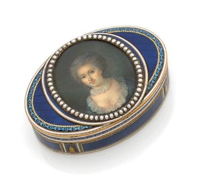 SUISSE ou HANAU, vers 1780-1789
Oval yellow...