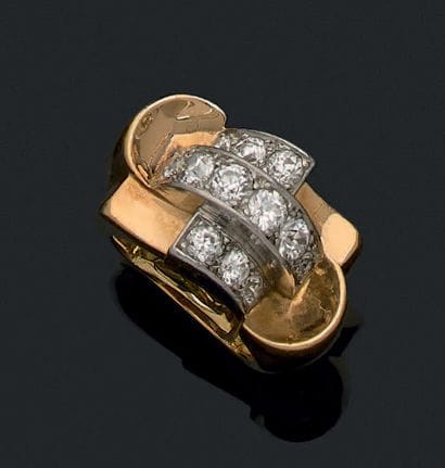 Tank ring in yellow gold (750) and platinum...