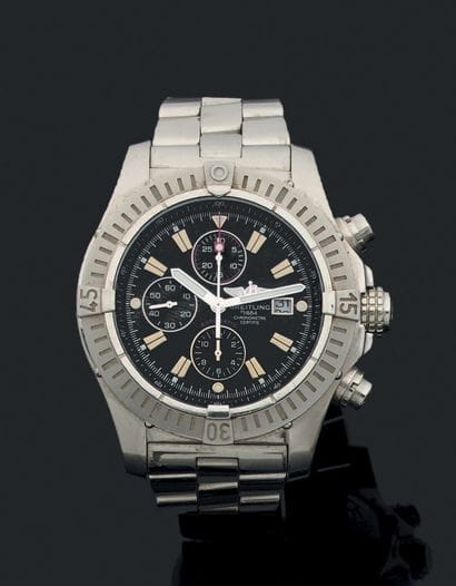 BREITLING “SUPER AVENGER” Réf A13370
Steel...
