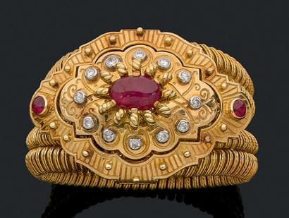 MARCHAK
Beautiful bracelet in yellow gold...