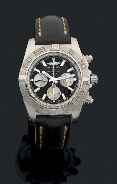 BREITLING “CHRONOMAT” Réf AB0110
Steel chronograph...