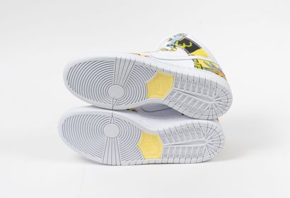 NIKE SB Dunk High De la Soul
Pair of Nike...