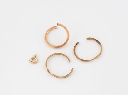 Set of yellow gold (750) fragments of a secret...