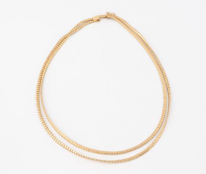 Yellow gold (750) necklace with two rows...