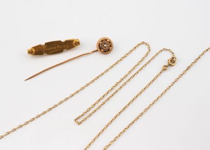 Yellow gold (750) lot including: 
- A collar...