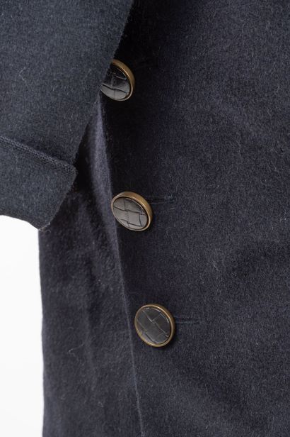 PIERRE CARDIN
Loose-fitting, navy-blue wool...