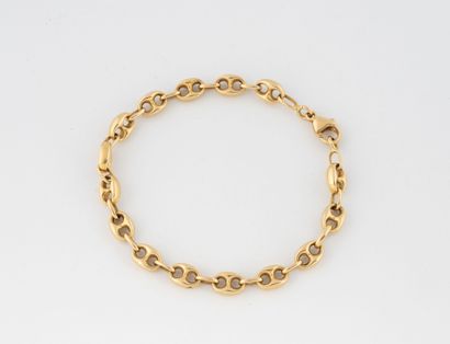 Anchor chain bracelet in yellow gold (750)....