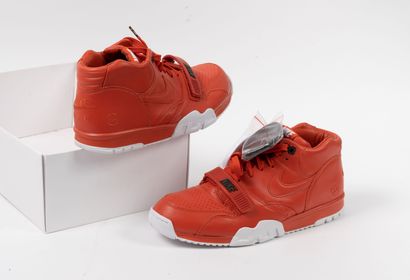 NIKE x FRAGMENT, Air trainer 1 Mid Rust
Pair...