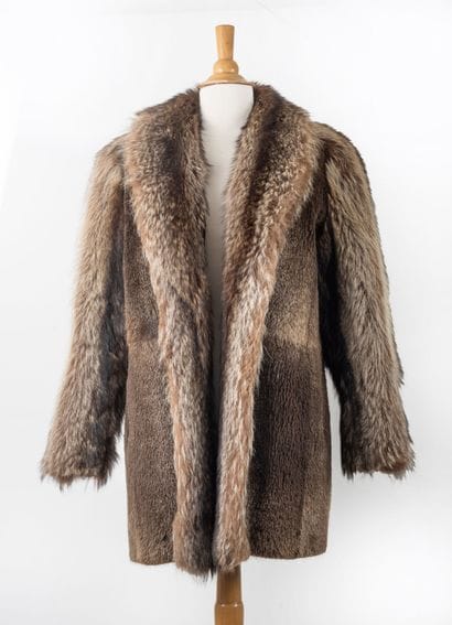 YVES SAINT LAURENT
Mid-length ladies' coat...