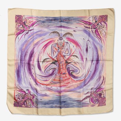 HERMES PARIS 
Hermès square in silk twill.
...