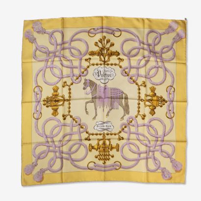 HERMES
Hermès square in silk twill.
Model...