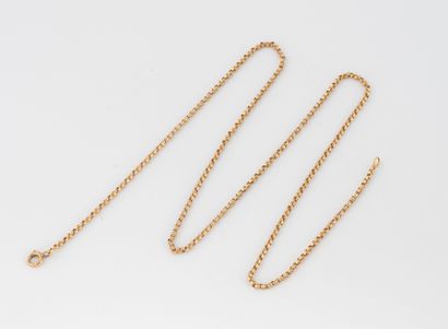 Fancy link chain in yellow gold (750).
Spring-ring...