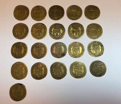 FRANCE
Lot of 21 Louis XIV metal tokens.
Scratches,...