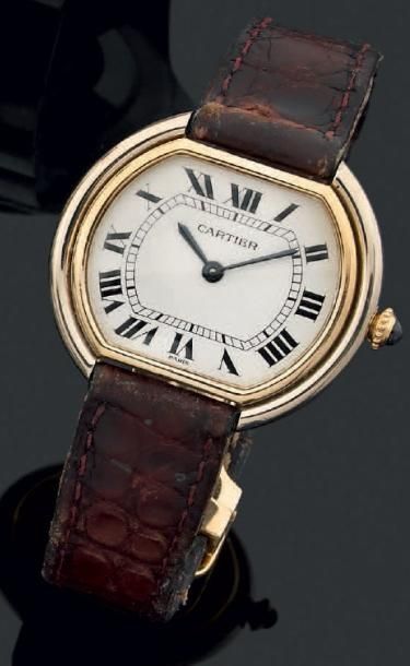 CARTIER
?'ELLIPSE'' Grand modèle Montre bracelet...