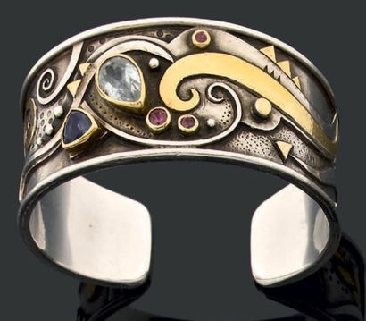 Linda LADURNER (Merano, Italie, née en 1954)
Bracelet...