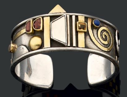 Linda LADURNER (Merano, Italie, née en 1954)
Bracelet...