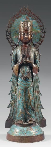 JAPON - Vers 1900
Kannon tenant une balle,...