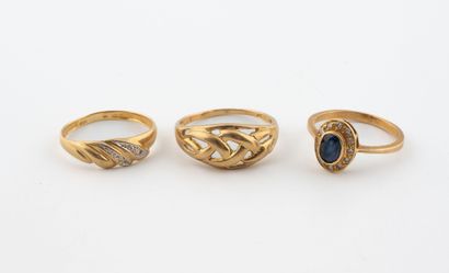 Three small rings in yellow gold (750), one...