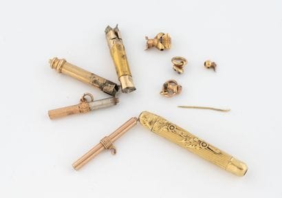 Set of yellow and pink gold (750) and metal...