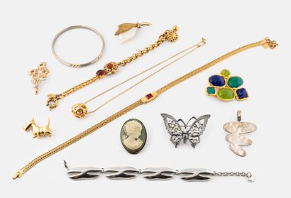 Large lot of various costume jewelry in metal...