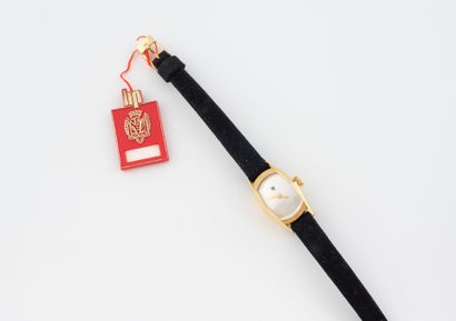 LIP
Ladies' wristwatch in yellow gold (750)...