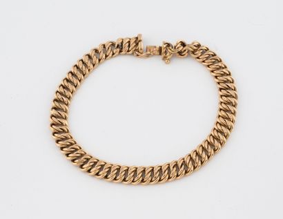 Articulated bracelet in yellow gold (750)...